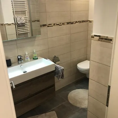 Gaestehaus An Der Frauenkirche Zentral Mit Parkplatz Appartement Günzburg